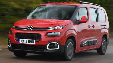 Citroen E-Berlingo XL - front tracking